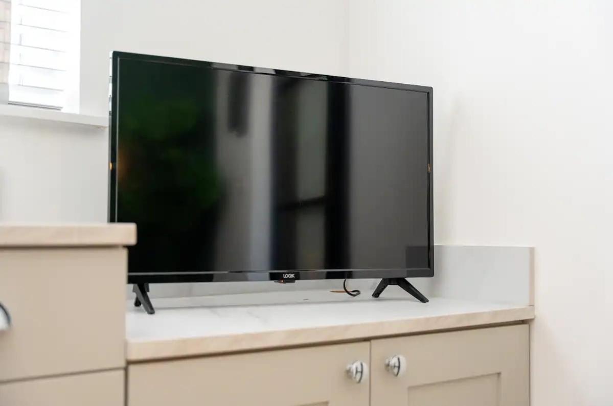Stylish Cardiff City Apartment Bagian luar foto